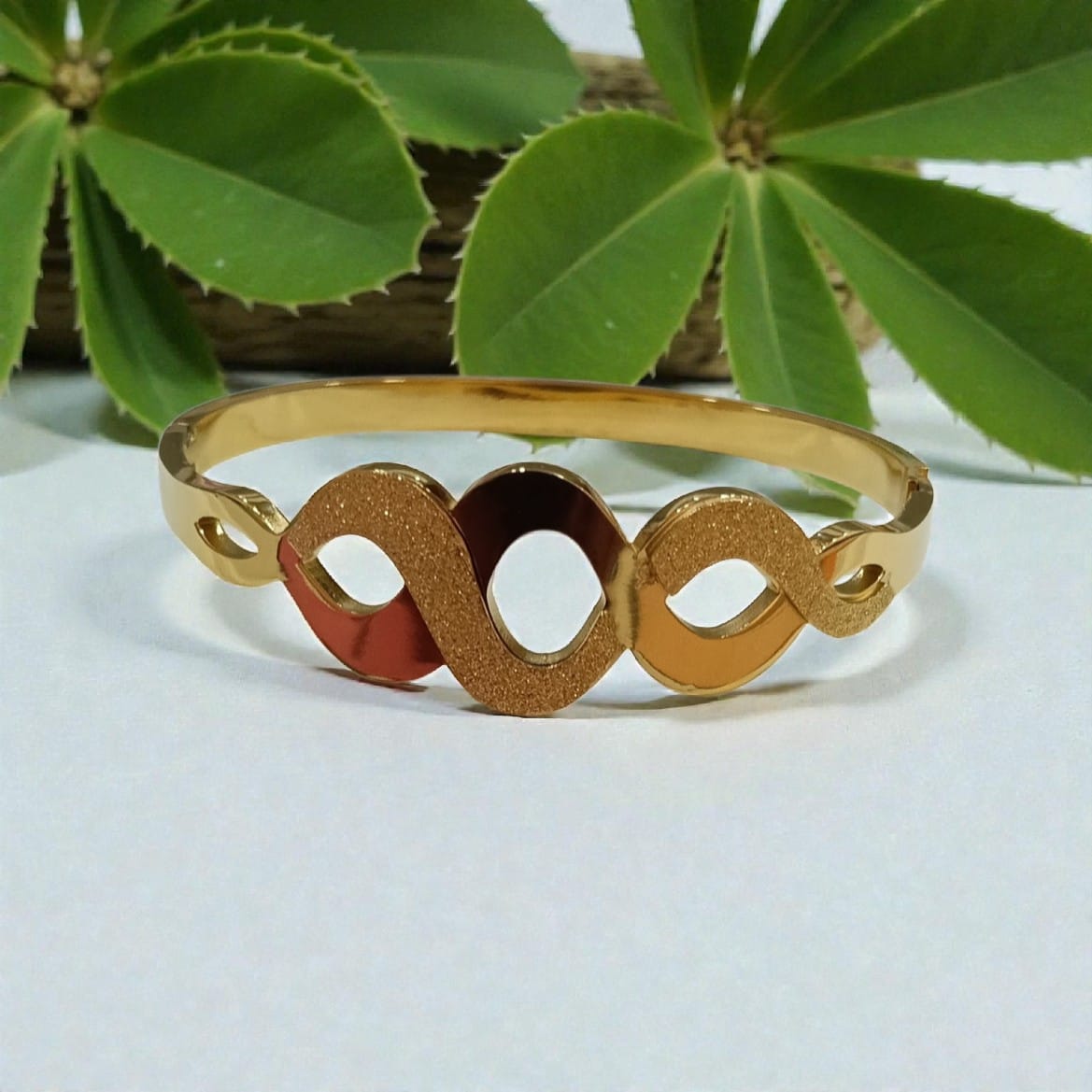 Infinity Design Bangle Bracelet - Anti-Tarnish